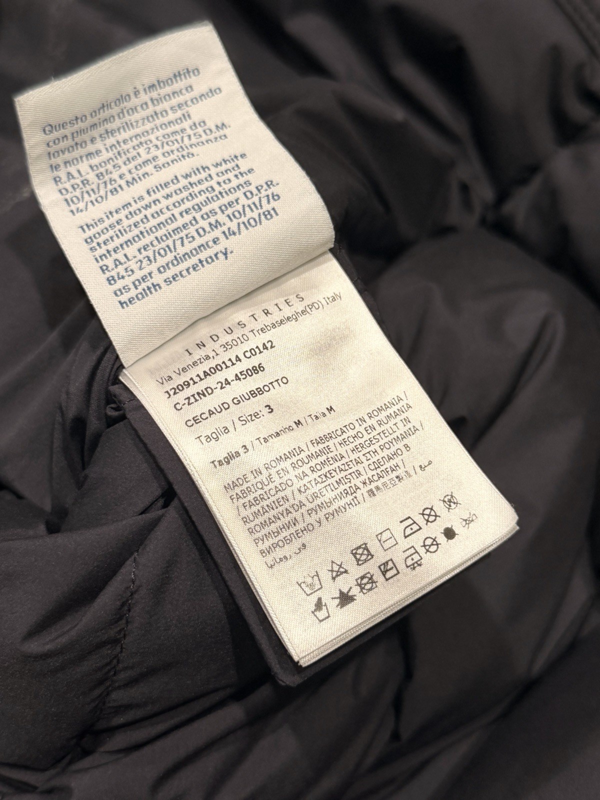 Moncler - Cecaud Giubbotto Puffer Jacket – Size M – PreOwned - Retails $2560+ - thumbnail 11