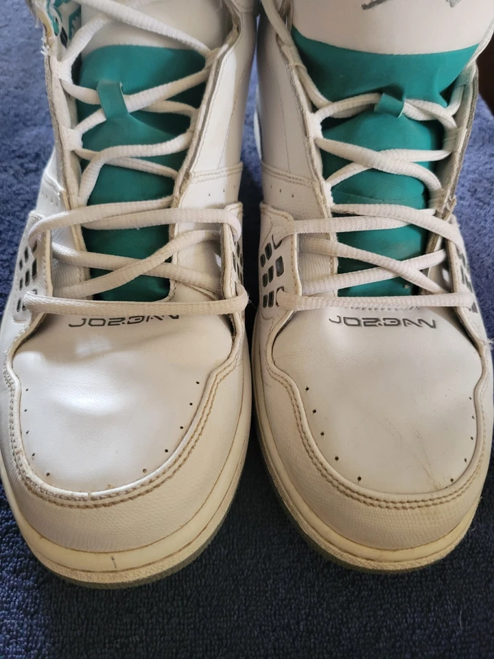 Zapatos de baloncesto Nike Jordan 1 Flight para hombre blancos/verdes talla 13 Foto 4 de 4