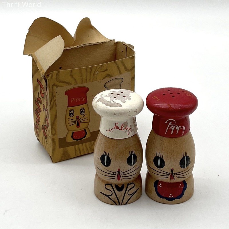 Vintage Salty & Peppy Wood Salt and Pepper Shakers 4.5 Inch Cat Figures With Box