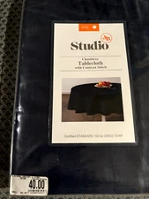 NEW-B3 Studio-Excalibur/GRAY -Chambray ROUND Tablecloth, 70" - Bed Bath &Beyond