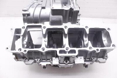 や 00 KAWASAKI NINJA ZX7R OEM ENGINE MOTOR CRANKCASE CRANK CASES