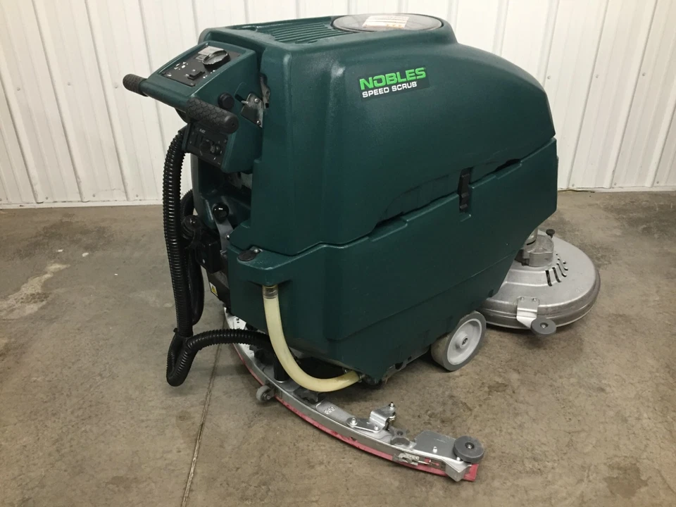 Tennant Nobles SS5 32 英寸磁盘地板洗涤器 — 第 3/4 张图片