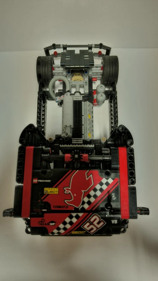 LEGO Technic 8041 Race Truck, foto 3 di 5