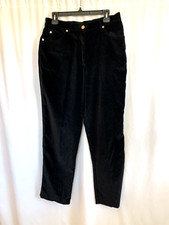 St. John Black Velvet Pants - Size 8 Medium