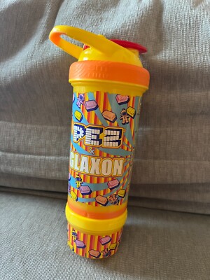Pez x Glaxon Smartshake Shaker 25oz with Stackable Storage Compartment