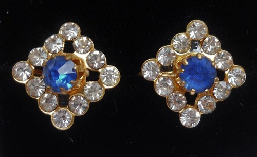 1950's Small Lightweight Square Clear and Blue Rhinestone Screw Back Earrings