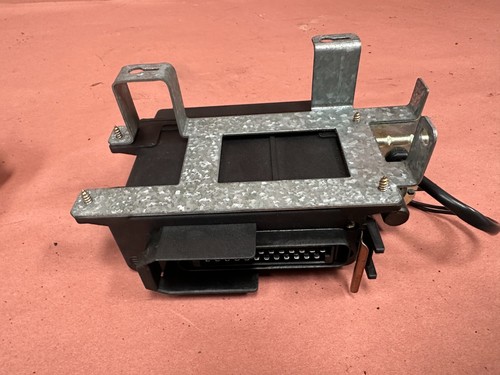 Volvo 740 GLE Turbo 2.3L Engine ECM Control Module & Ignition module OEM #88255 - Picture 5 of 6