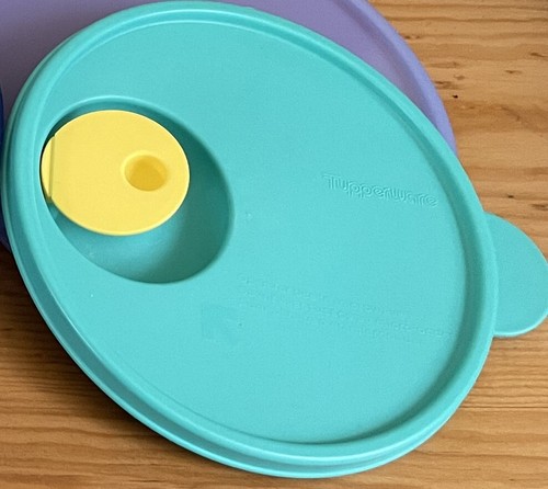 Assortment of Vintage Tupperware Lids to Choose From - Picture 11 of 17