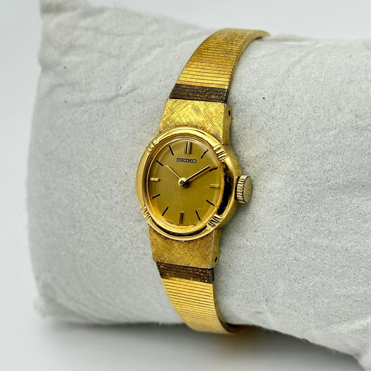 Seiko gold bracelet watch clearance