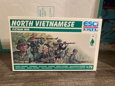 ESCI ERTL North Vietnamese Vietnam War 1/72 Model Set Figurines Vintage Toys