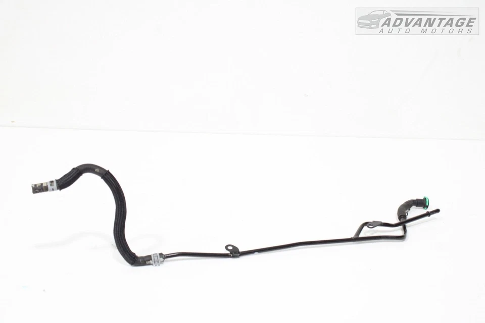 Chevrolet Traverse 2018-2023 motor refrigerante tubo de purga de aire y manguera de desbordamiento OEM Foto 2 de 4