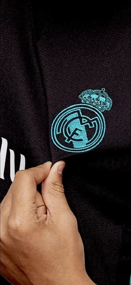 Camiseta de futebol masculina Real Madrid XL Adidas 2018 *AUTÊNTICA • NOVA COM ETIQUETAS!!! - Imagem 4 de 4