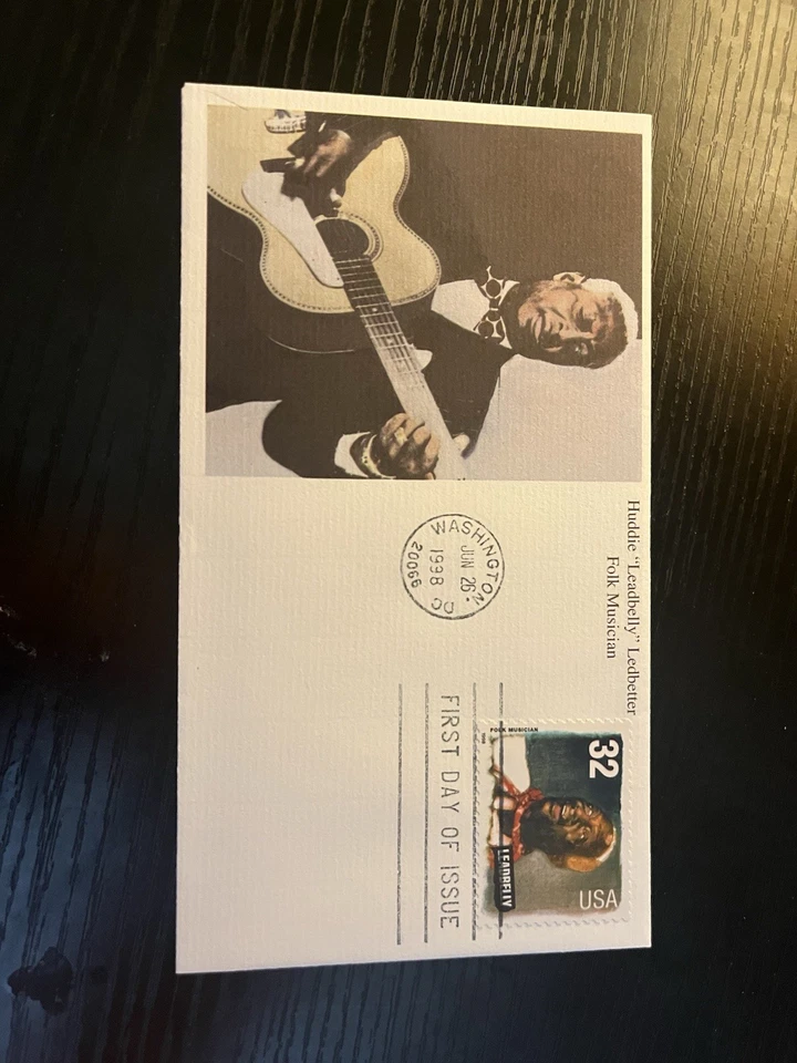 Estampilla 32c de Huddie “Leadbelly” Ledbetter - Músico folclórico 1998 edición primer día Foto 2 de 3