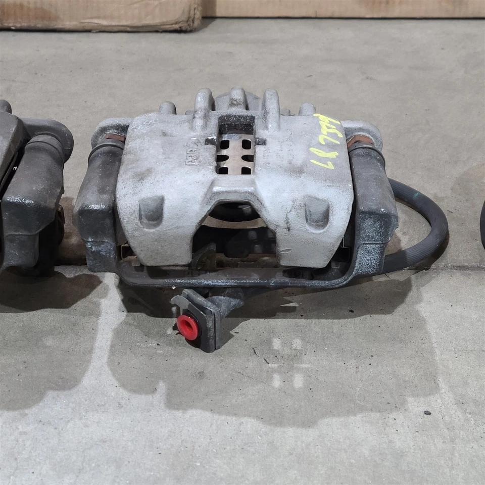 Juego de pinzas de freno delanteras traseras Corvette C5 97-04 pinzas Pbr Aa7374 Foto 3 de 4