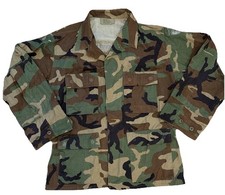 Vintage US Military Woodland Camo BDU Field Jacket Medium Short Combat Coat
