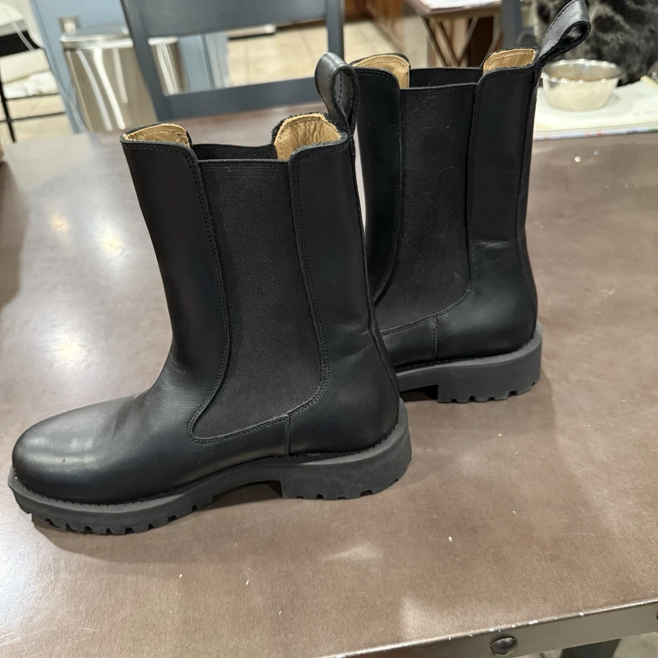 & Other Stories Black Leather Chelsea Boots Lug Sole Women’s Size 39 / US 8 - Image 3 of 4