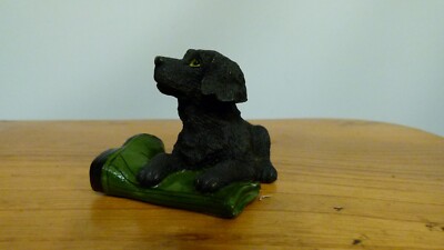 Regency Fine Arts, Awaiting his Master Labrador Figur