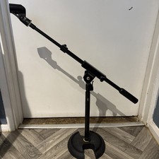 Hercules MS120B Mini Boom Microphone Stand used great working order with clip