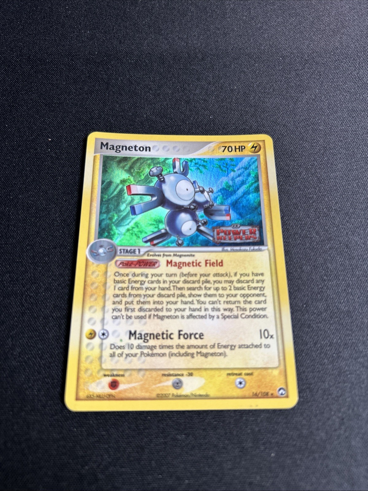 Magneton 16/108 Power Keepers Reverse Holo LP