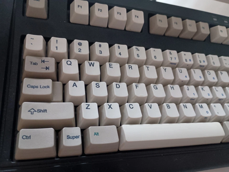 UNICOMP Model M Keyboard - Mini M Enter Key issue Read - Image 2 of 4