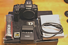 Canon EOS R5 45.0MP Mirrorless Camera - Black (Body Only)