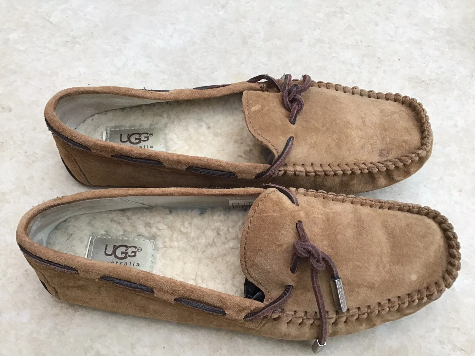 Scarpe Ugg Australia in camoscio marrone con fodera lontana taglia UK 6 5 39 EUR