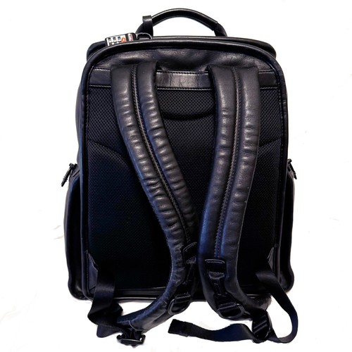 750 $ Tumi Alpha schwarzer Leder-Slip-Pack - Bild 10 von 14