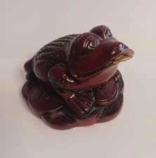 Red Money Toad Lucky Frog - Wealth-Beckoning for Excellent Luck Feng Shui