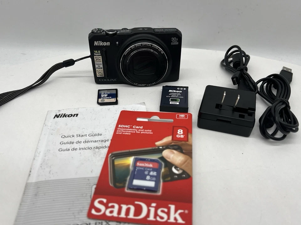 Nikon COOLPIX S9700 Digital Camera Black 30x Zoom w/Charger, Battery & SDHC Card - Image 2 of 4