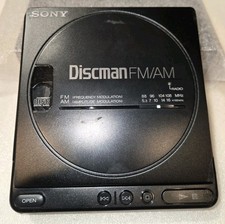 Sony D-T4 Discman FM/AM CD Player With Battery Pack w/Case FOR PARTS REPAIR ONLY