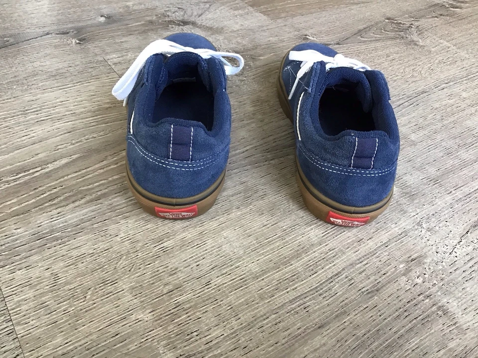 Vans Jóvenes Niños Talla 4 Zapatos Gamuza Tenis Azul Marino/Goma Con Cordones Informales Foto 4 de 4