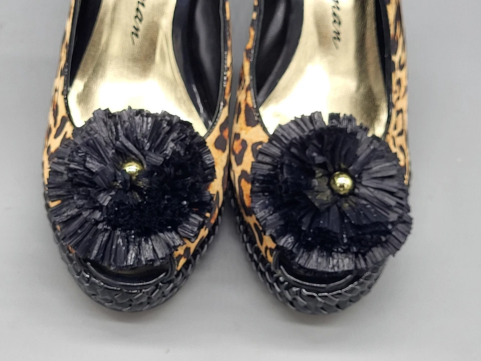 Beverly Feldman Animal Print Peep Toe 4" Cuña Eslinga Flor S 8 Fairygrunge Foto 3 de 4