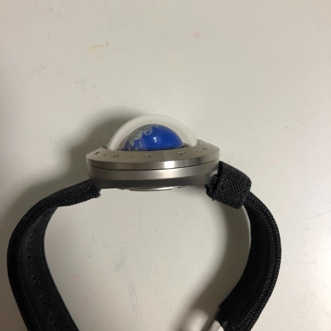SEIKO WN-1 THINK THE EARTH quartz watch blue used w/box from SEIKO WN-1 THINK THE EARTH quartz watch blue used w/box from