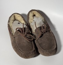 UGG Dakota Women s Espresso Suede Sheepskin Moccasin Slippers Size 6