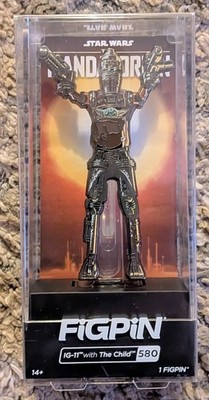 Disney Star Wars FiGPiN Classic The Mandalorian IG-11 with The Child 580 New