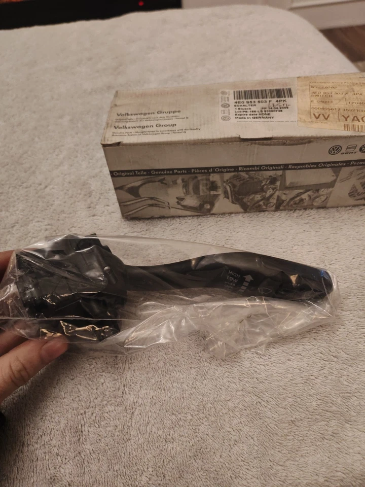 Wiper Switch For Audi VW Skoda Seat  4E0953503F4PK - Image 4 of 4