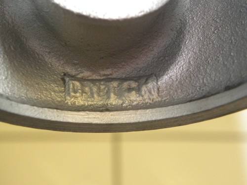 DYTCH cast XLCH pistons HARLEY IronHead SPORTSTER used 10.5 c/r USA ships FREE!