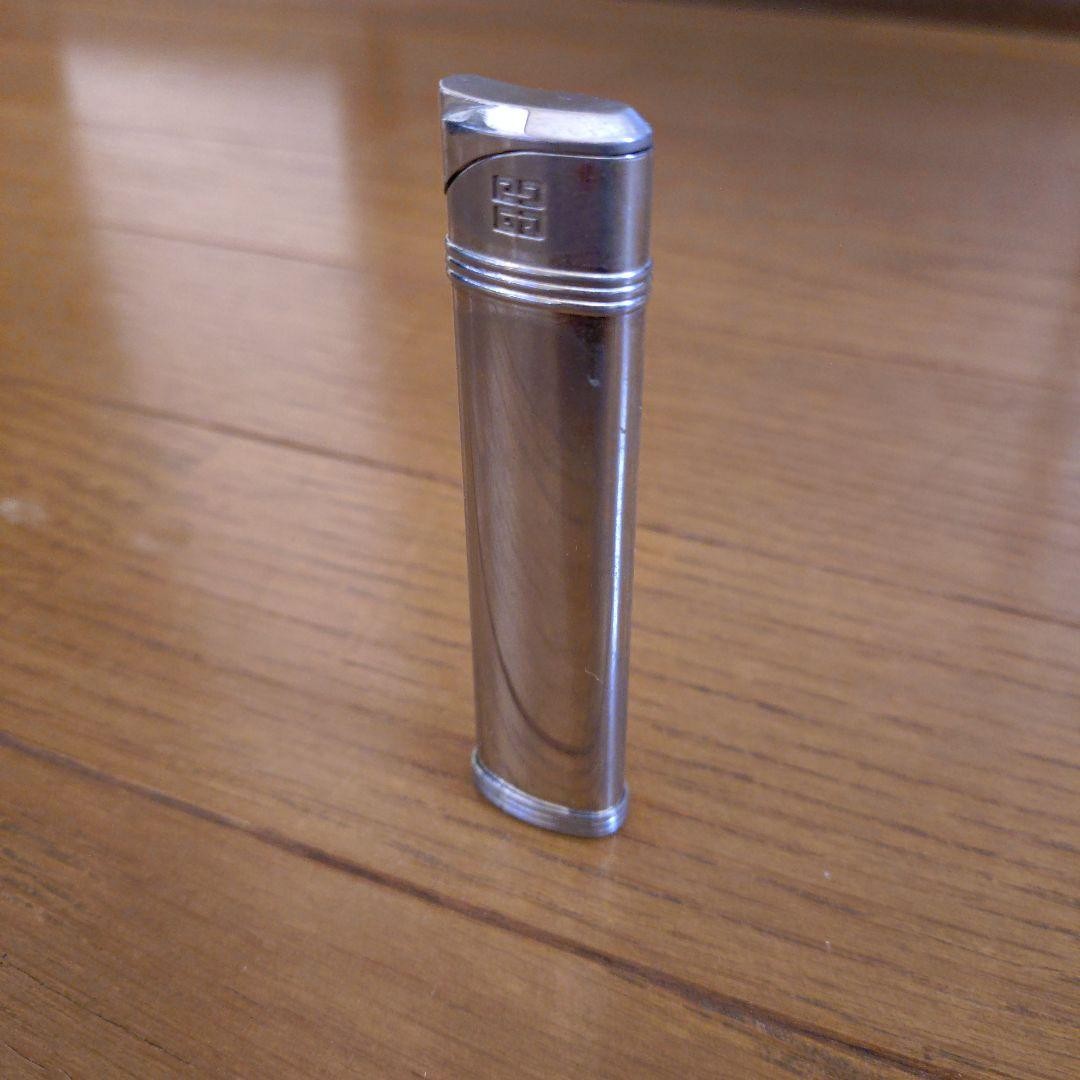 Givenchy Lighter Used Not Checked for Ignition thumbnail 2
