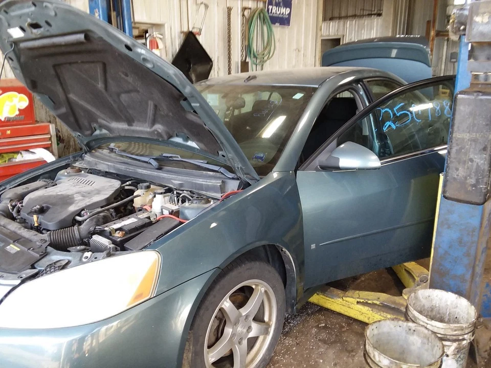 Задние тормоза вариант FE4 подходит для 04-12 MALIBU 2087868 - Изображение 2 из 4