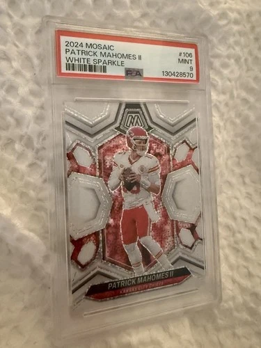 2024 Panini Mosaic - Patrick Mahomes II #106 White Sparkle Prizm