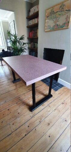 Concrete dining table with steel legs / Custom sizes  / Custom shape - Samples! - Picture 1 of 24