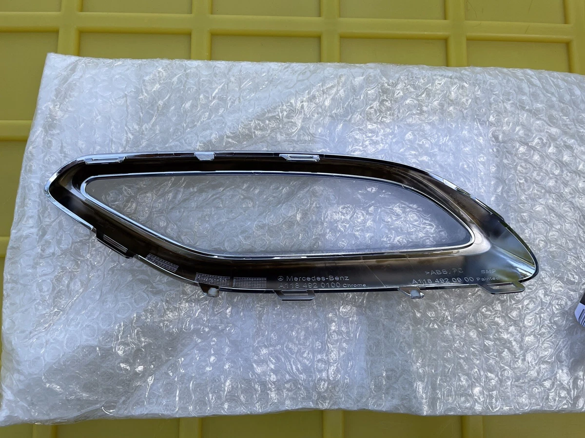 2021-2021 Mercedes-Benz CLA Driver Tail Pipe Trim 1184920100 NEW 