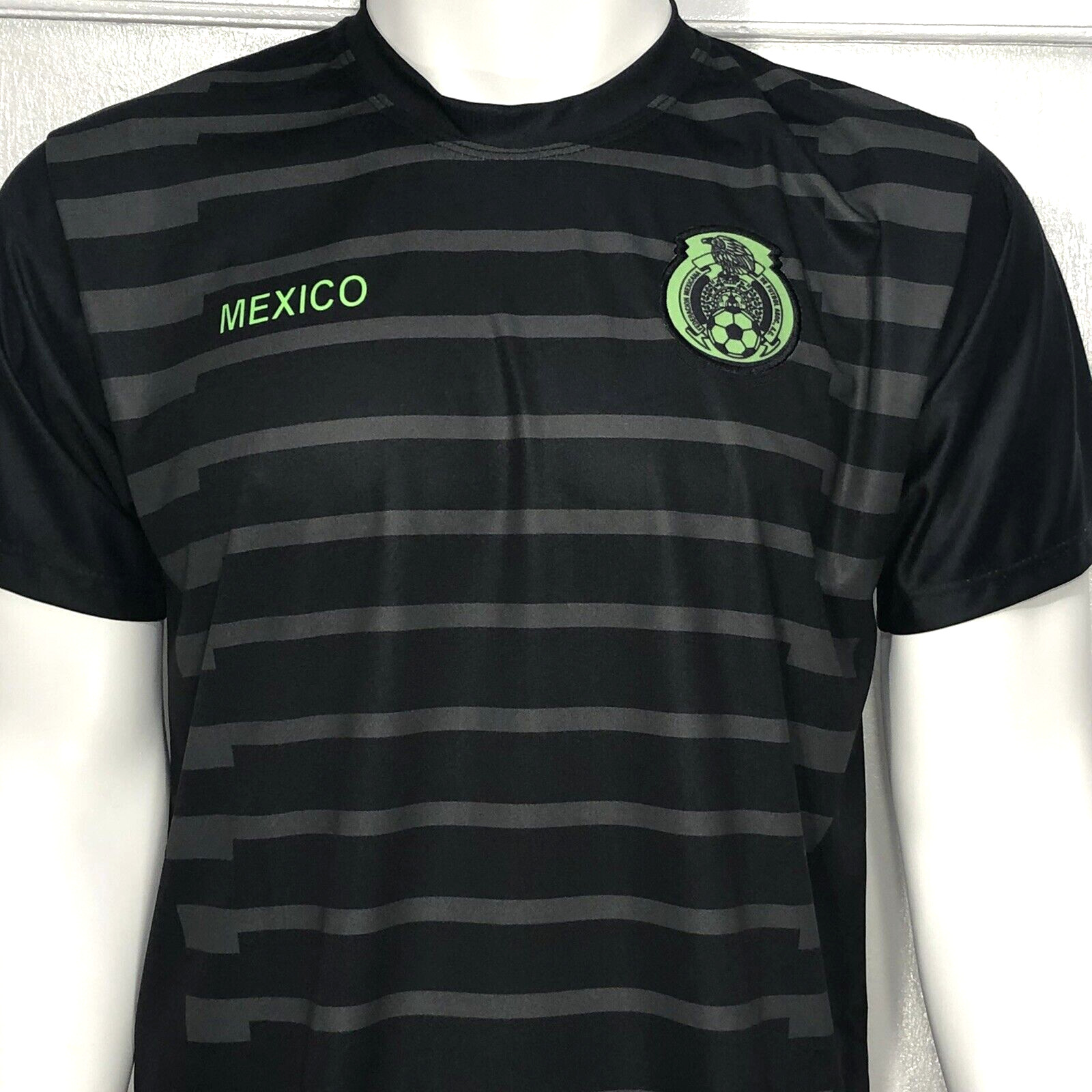 Mexico Soccer Futbol Team Size S Men's Jersey Shirt Concacaf World Cup