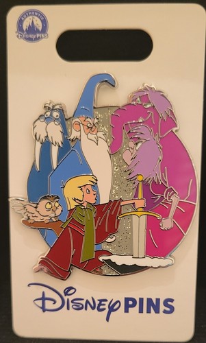 2025 Disney Parks Family Cluster Pin Sword In The Stone Arthur Merlin Mim - Picture 2 of 2