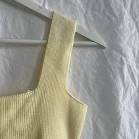 Yellow the label Nuon Light yellow Ribbed Crop Top Size Small NEW