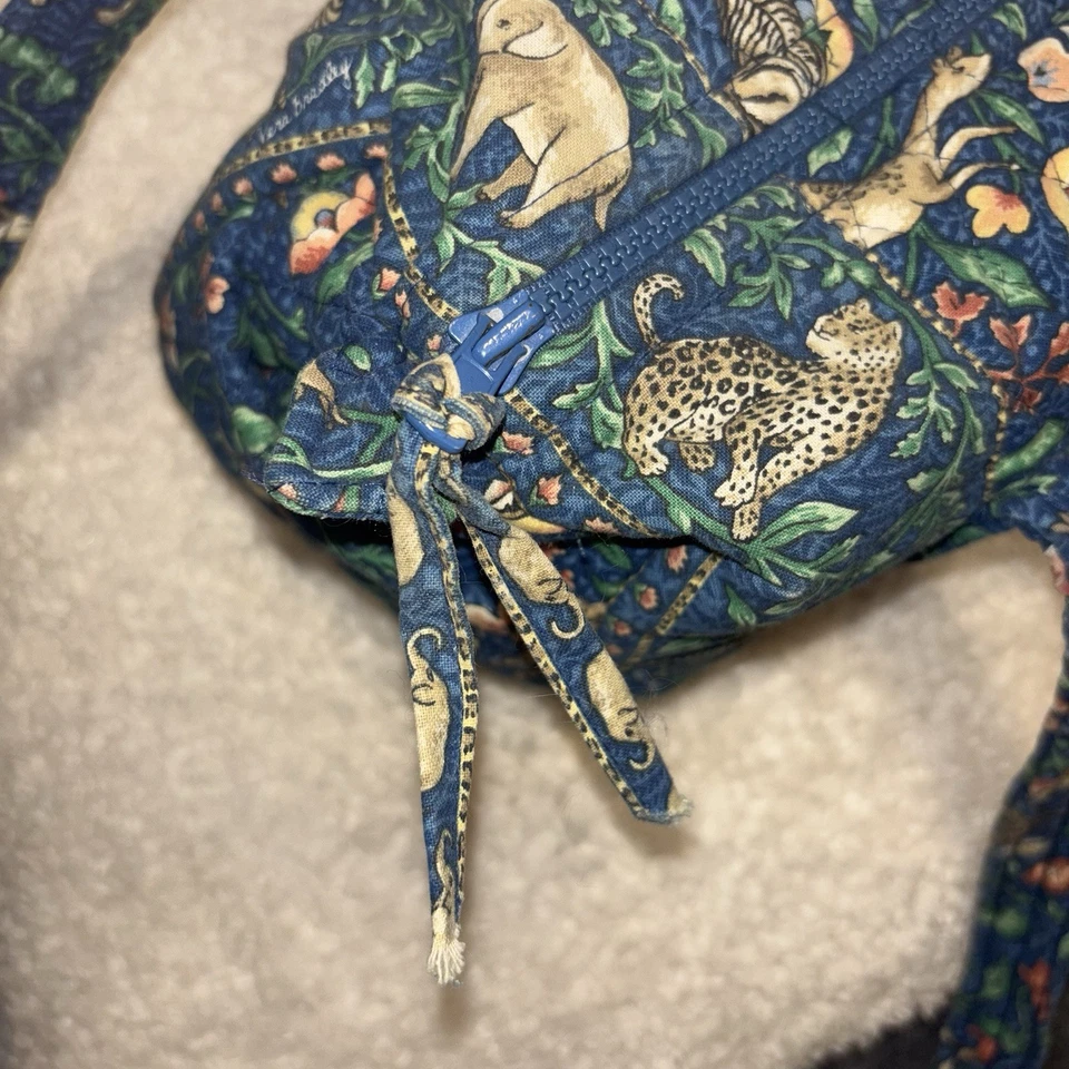 Vintage Vera Bradley Animal Kingdom Blue Print Shoulder Bag Elephant Zebra Plant - Image 4 of 4