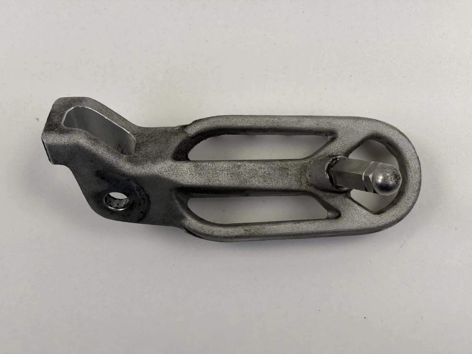 T2083867 | Triumph | LH Foot Peg