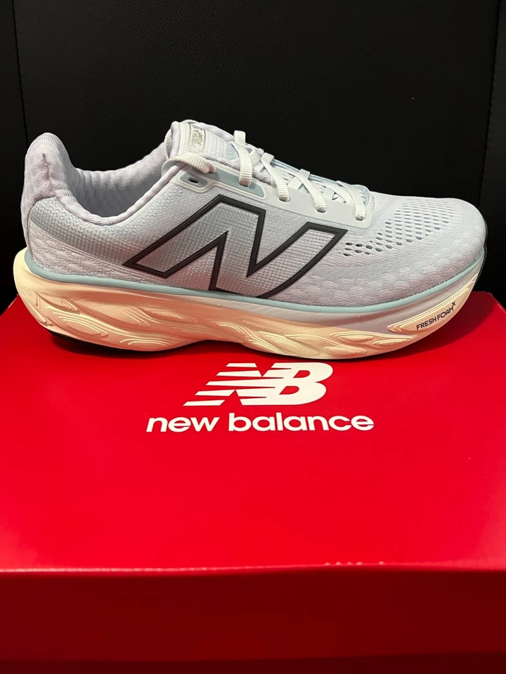 New Balance Fresh Foam X 1080v 14 Mujer’s 10.5 Nuevo Azul Foto 2 de 4