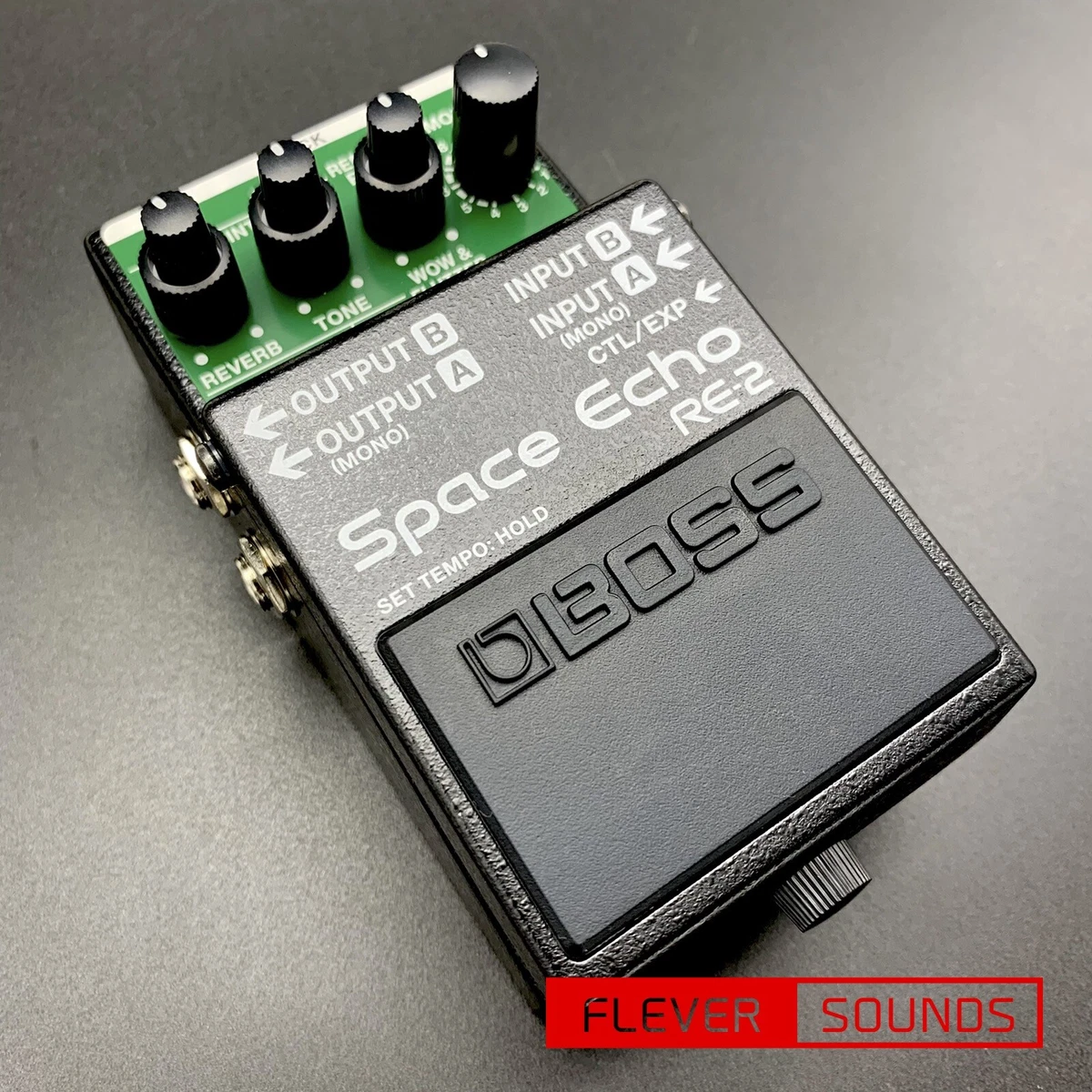 Boss RE-2 Space Echo Guitar Effects Pedal Echo Delay Reverb Genuine Products