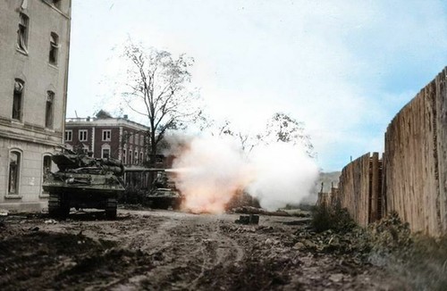 ✰ 1/35 TAMIYA: US TANK DESTROYER M10 M-10 Wolverine ✰ MOTORIZED ✰ - Picture 7 of 8